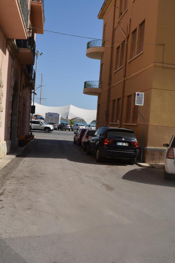 טרפאני Al Civico 1 Apartments מראה חיצוני תמונה